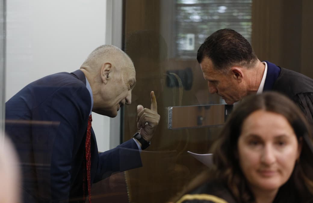 Kujtim Cakrani nuk do të jetë më mbrojtësi i Ilir Metës, avokati: Humbi mirëbesimi reciprok dhe mungoi bashkëpunimi