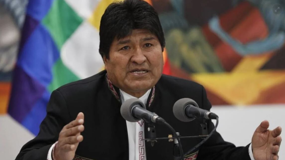 Qeveria boliviane njofton se ish-presidenti Evo Morales do të përballet me ligjin, rrethon fortesën e tij me ushtri!