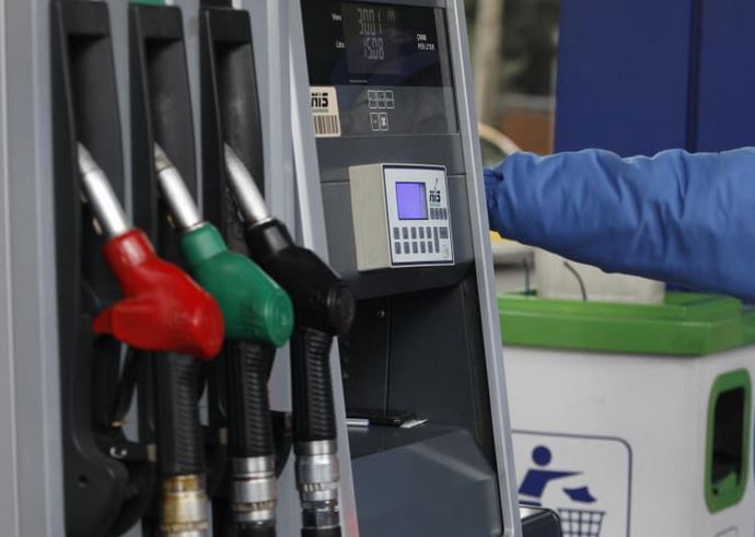 Bordi i Transparencës ndryshon sërish çmimet e karburanteve, ja sa do shitet nafta e benzina