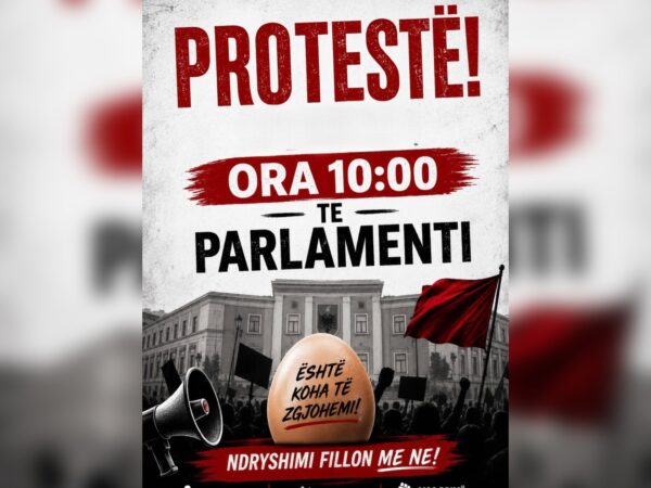 Dita e 31-të e revoltës, qytetarët protestë para Parlamentit në orën 10:00: Ndryshimi fillon me ne!