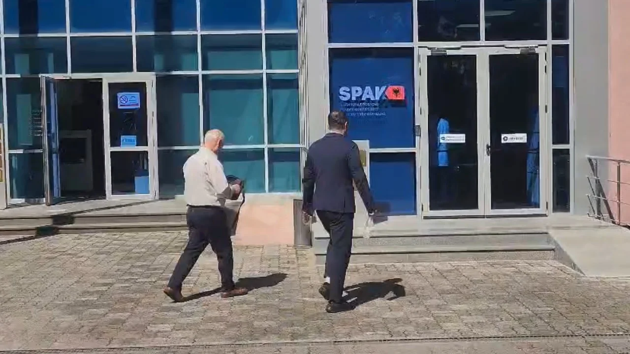 Drejtori i Hekurudhave, Ergys Verdho paraqitet në SPAK