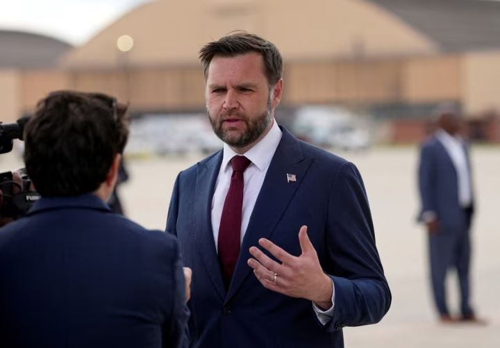 Nënpresidenti amerikan, JD Vance shtyn udhëtimin për në Zvicër për bisedimet me Iranin