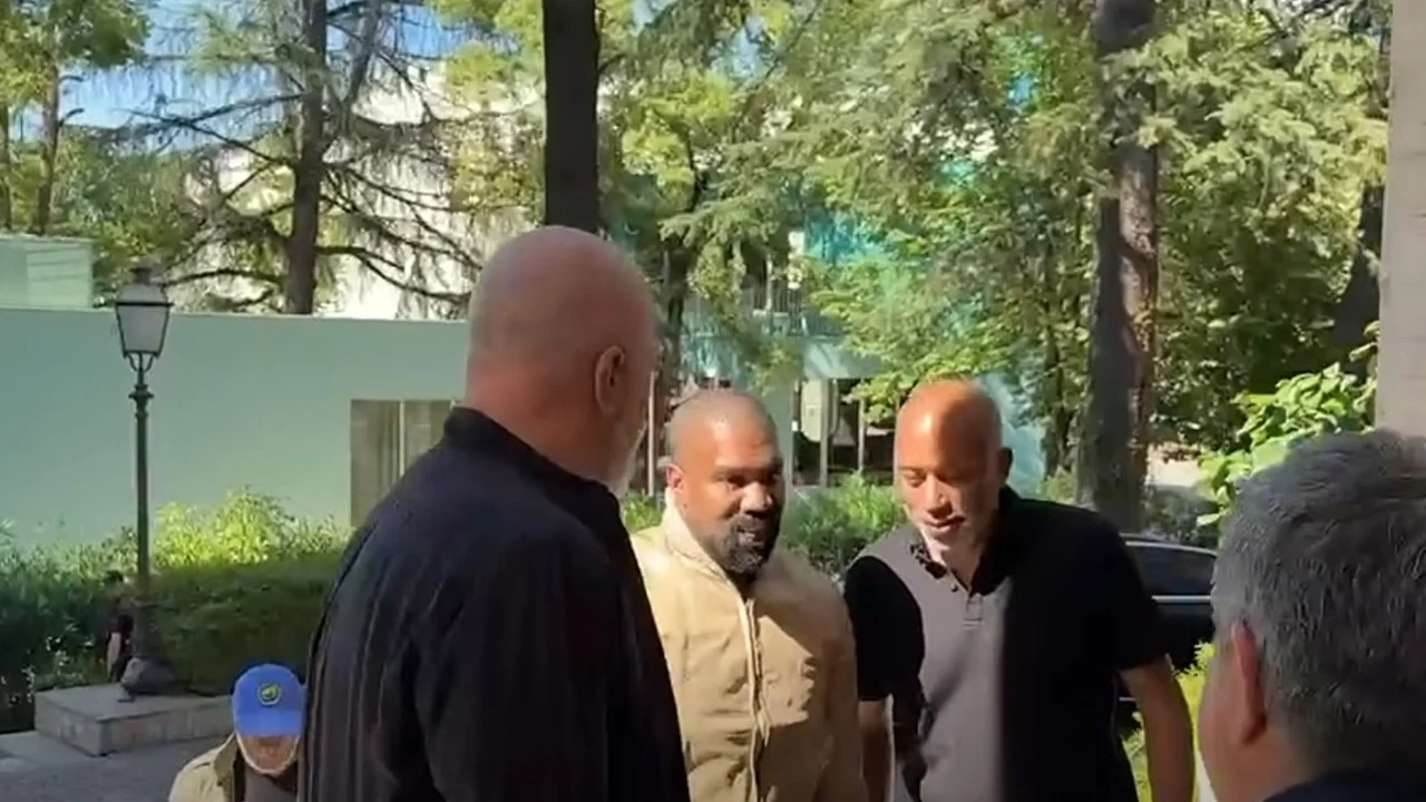 Rama publikon videon nga takimi me këngëtarin Kanye West, i tregon ambientet e Kryeministrisë