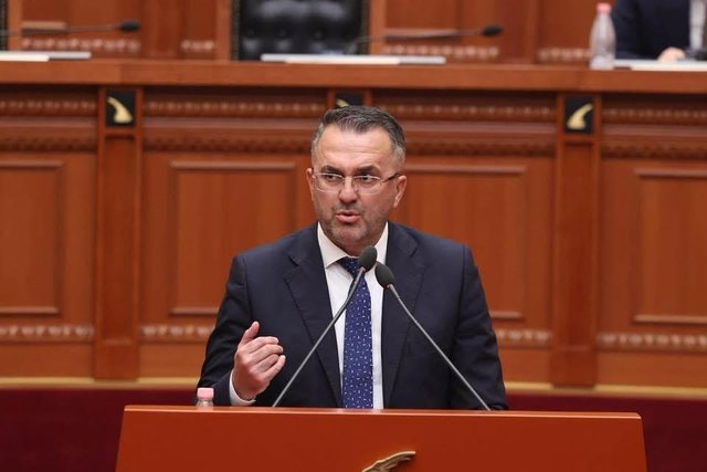 Vendos mandatin tim në dispozicion, deputeti Artan Luku propozon 3 reforma të menjëhershme