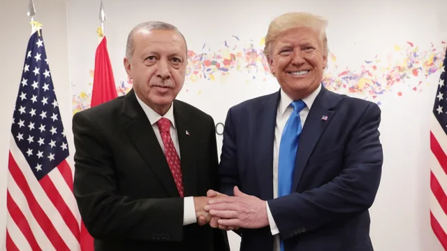 Hurryiet flet mbi takimin Trump-Erdogan: Problemi në marrëdhëniet Turqi-SHBA, janë sanksionet CAATSA