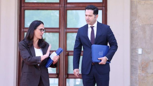 Përfundon mbledhja e qeverisë/ Propozim për ndryshime në sistemin financiar, synohet ulja e kostove të transaksioneve