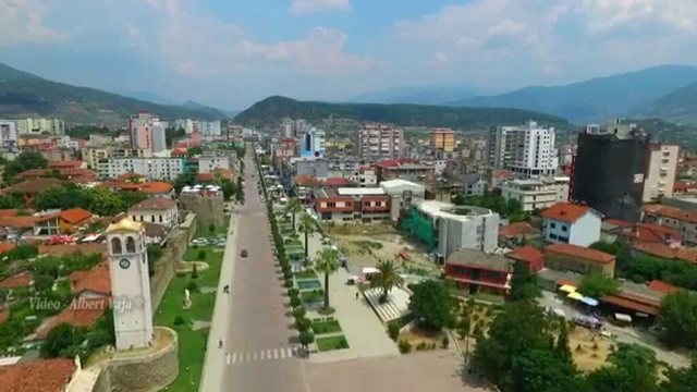 Tirana dhe Elbasani “nën pushtetin” e pluhurit, raporti nxjerr ndotësit kryesorë të ajrit