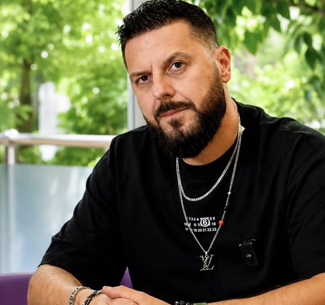 Miri tregon vendin më të çuditshëm ku ka kryer marrëdhënie