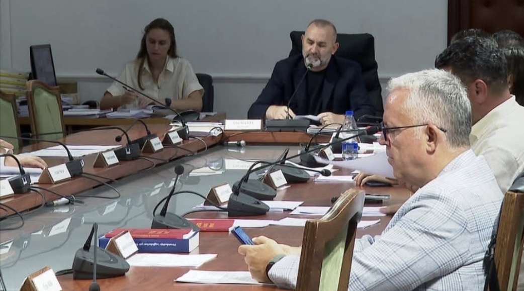 Ndryshime në ligjin “Antimafia”/ Dyshime se pasuritë e sekuestruara u kthehen personave të goditur, Manja: Duhet kontroll në procesin e rishitjes