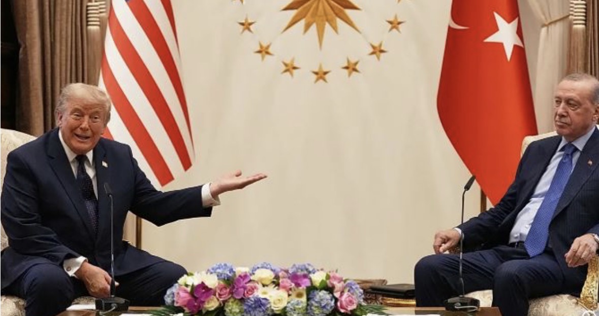 Samiti i NATO-s, Trump rikthen thirrjen që SHBA-të të marrin nën kontroll Groenlandën