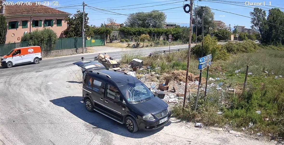 Bashkia Durrës kap në shkelje biznesin që hodhi mbetje në koshat e familjarëve, paralajmëron gjoba
