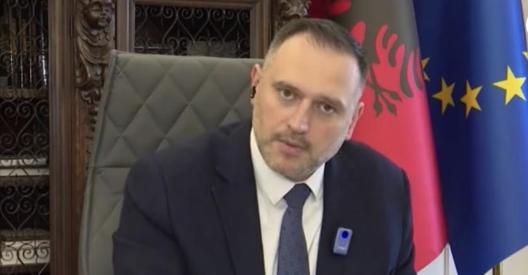 Ministri Nufi zbulon kush e vendos datën për Samitin e NATO-s në Tiranë