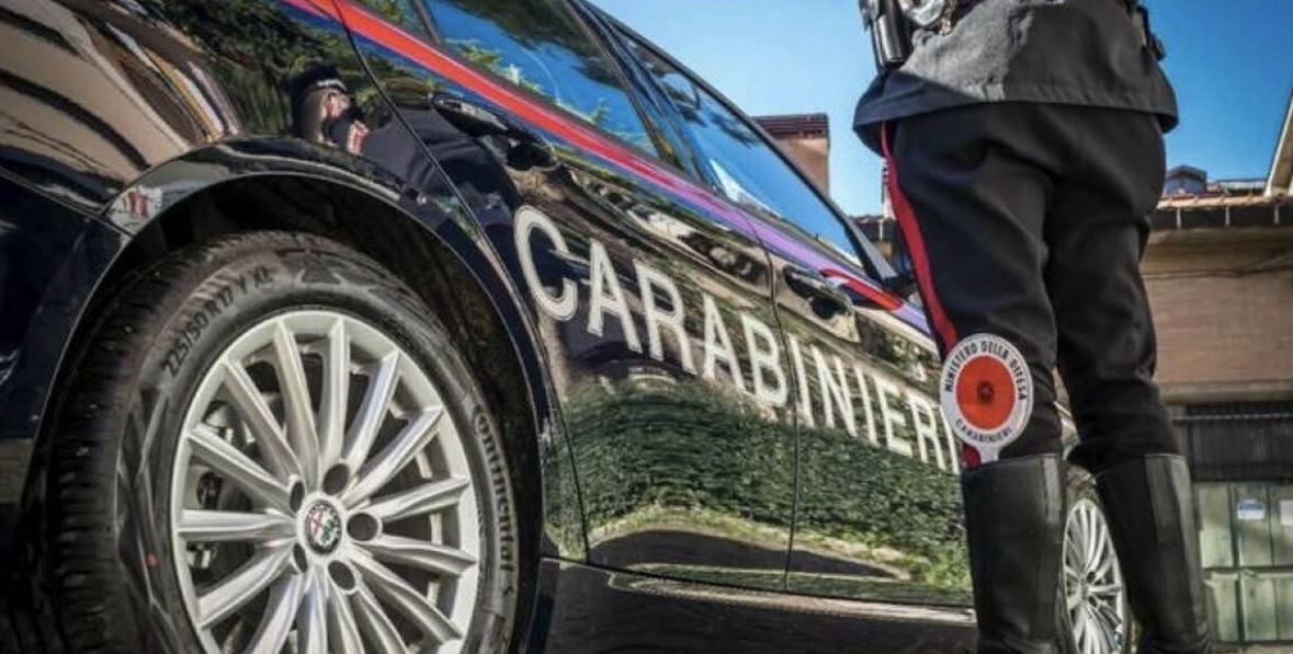 21-vjeçari shqiptar në Itali akuzohet për abuzim ndaj turistes gjermane: Më dehu dhe përfitoi