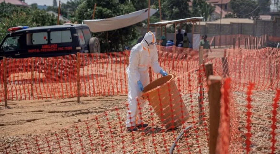 Mbi 900 viktima nga Ebola në Kongo