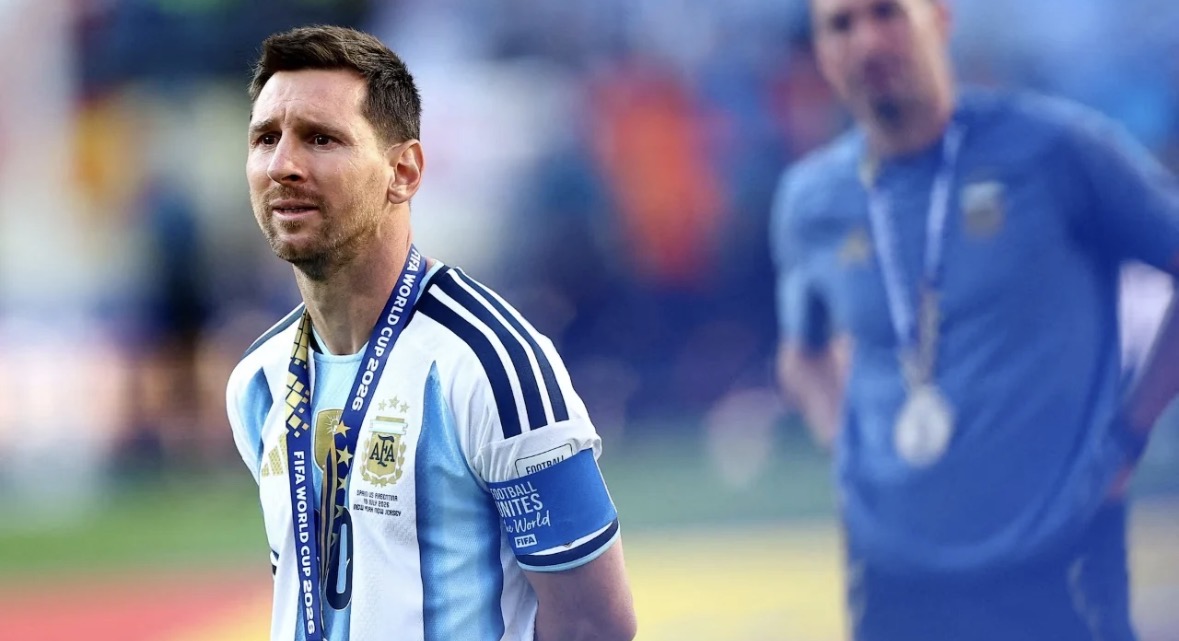 “Përgëzime Spanjës”/ Messi thyen heshtjen pas humbjes në finalen e Botërorit: Dhimbja është shumë e madhe, por jam krenar për këtë grup