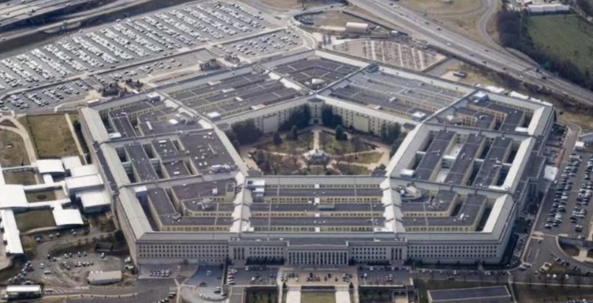 Pentagonit po i mbarojnë fondet, Trump i kërkon ndihmë Kongresit. Kushte nga demokratët