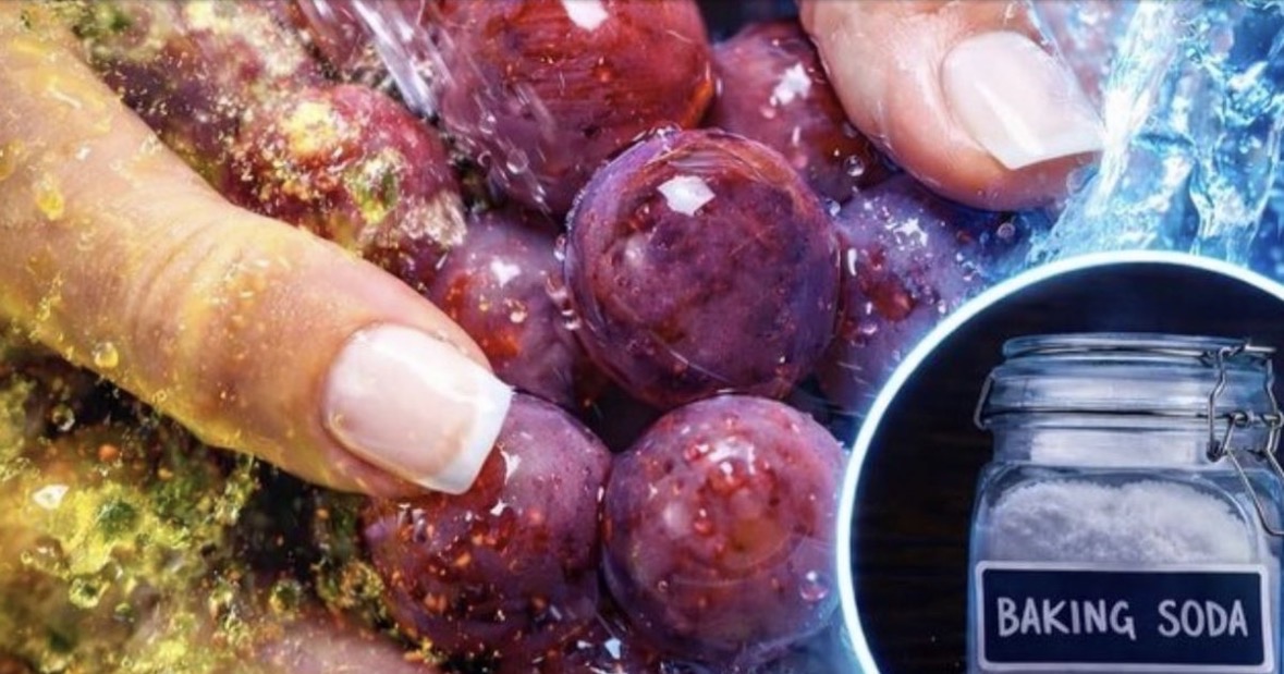 Soda e bukës largon deri në 99% të pesticideve nga frutat, më efektive se uthulla dhe uji 