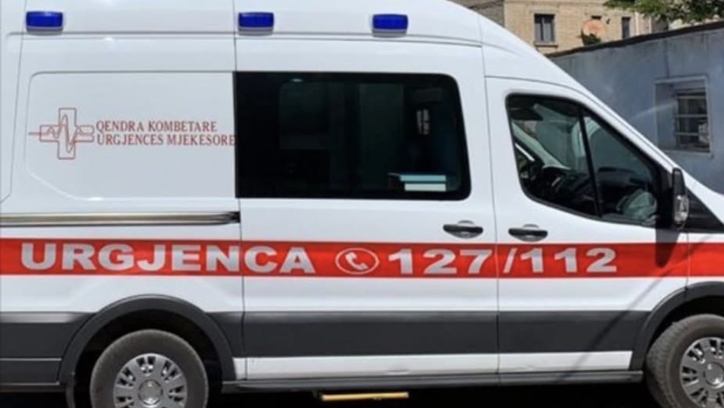Aksident bregdetin e jugut, një person bie nga skafi dhe helika e plagos rëndë