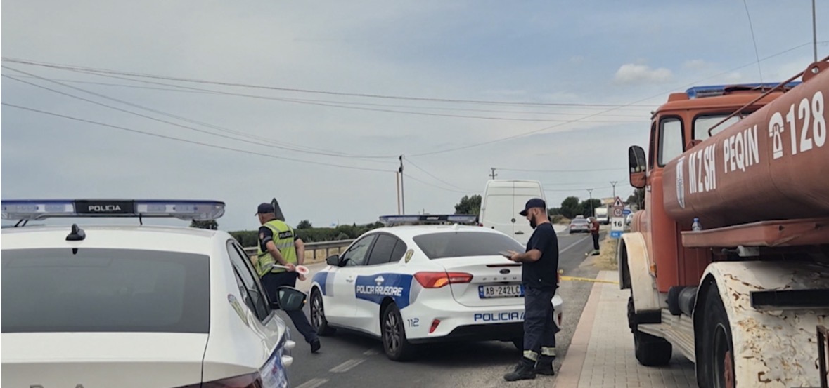 73-vjeçari humbi jetën në aksident, banorët e Përparimit kërkojnë masa urgjente në aksin Elbasan–Peqin