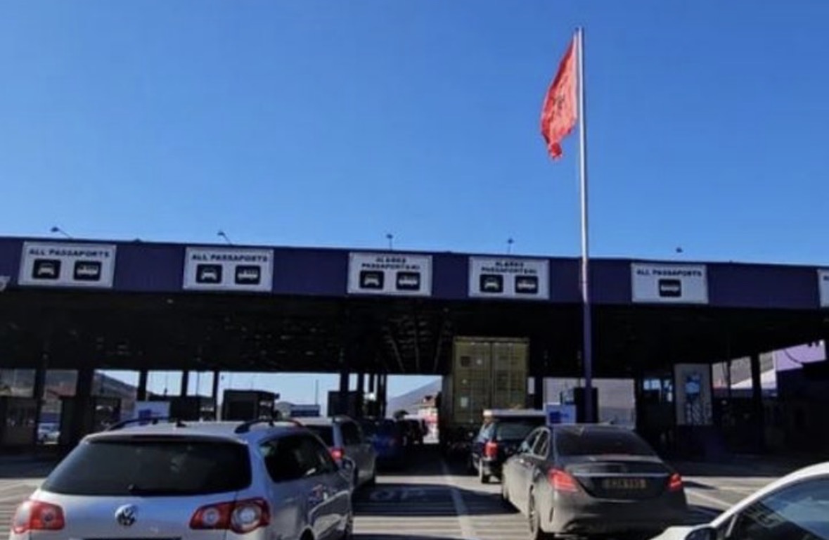 Fundjava sjellë valën e pushuesve nga Kosova, Drejtoria për Kufirin nxjerr shifrat: 45,518 hyrje shtetasish 