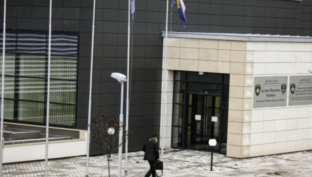 Të dyshuar për krime lufte kundër civilëve shqiptarë, Gjykata Themelore: Një muaj paraburgim për 2 serbët