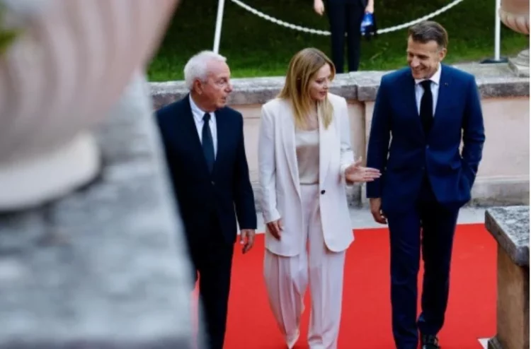 “Përçarje” në BE? Italia dhe Franca bllokojnë sanksionet e reja ndaj Rusisë