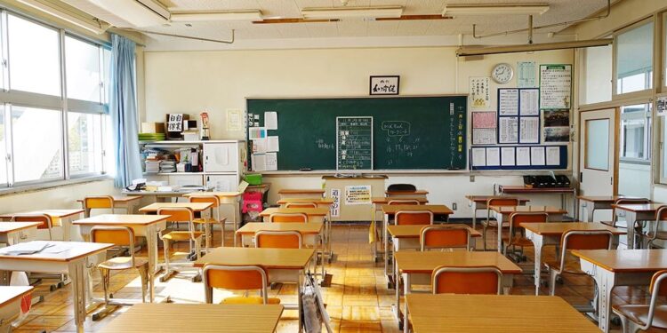 Nis sot regjistrimi në e-Albania për klasat 1&amp;10, afati i fundit deri më 31 korrik