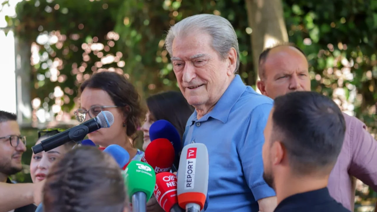 Manja propozoi zgjatjen e mandatit të prokurorëve të SPAK, reagon Berisha: Ulsiu është peng i dosjes së tij, nga çunat e Londrës ka marrë 600 mijë euro