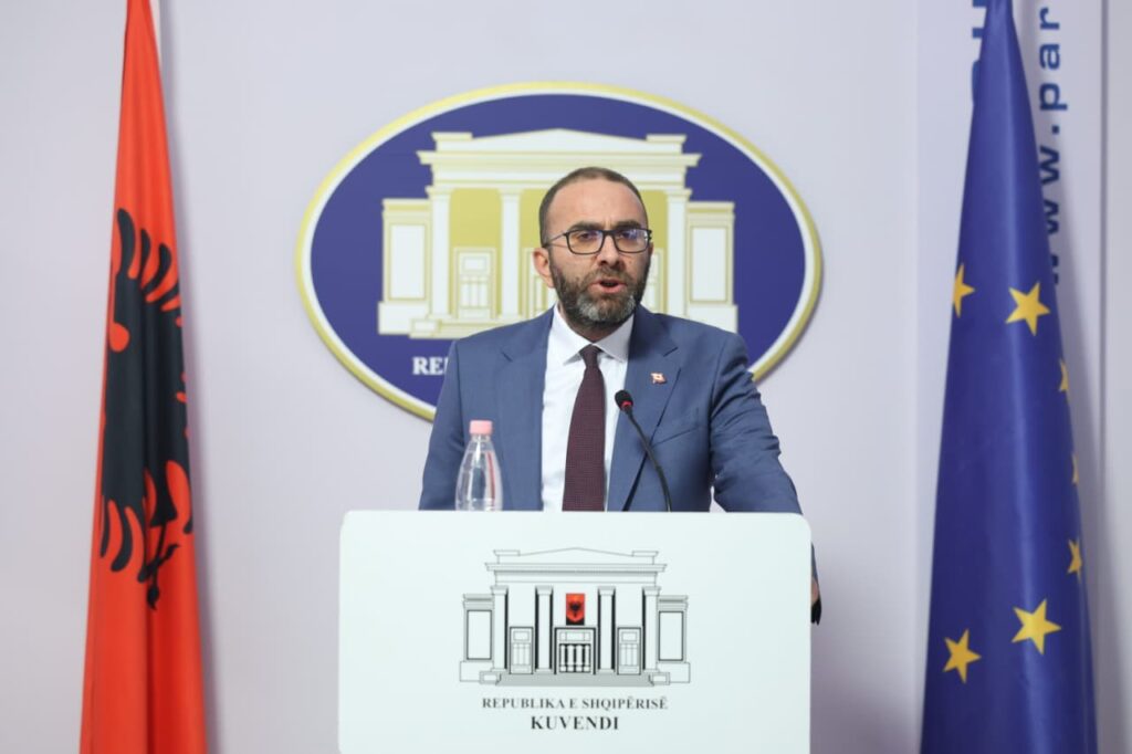 PD çon në Kushtetuese marrëveshjen konfidenciale me SHBA-të për kredinë 302 milionë dollarë