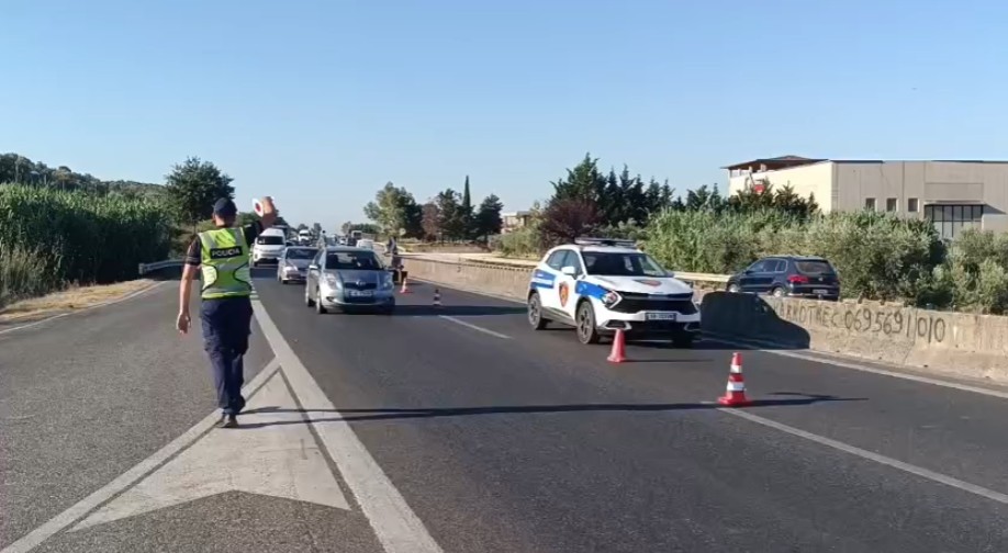 Aksident në Lushnje, e moshuara përplaset nga një makinë! Në gjendje kritike në spital