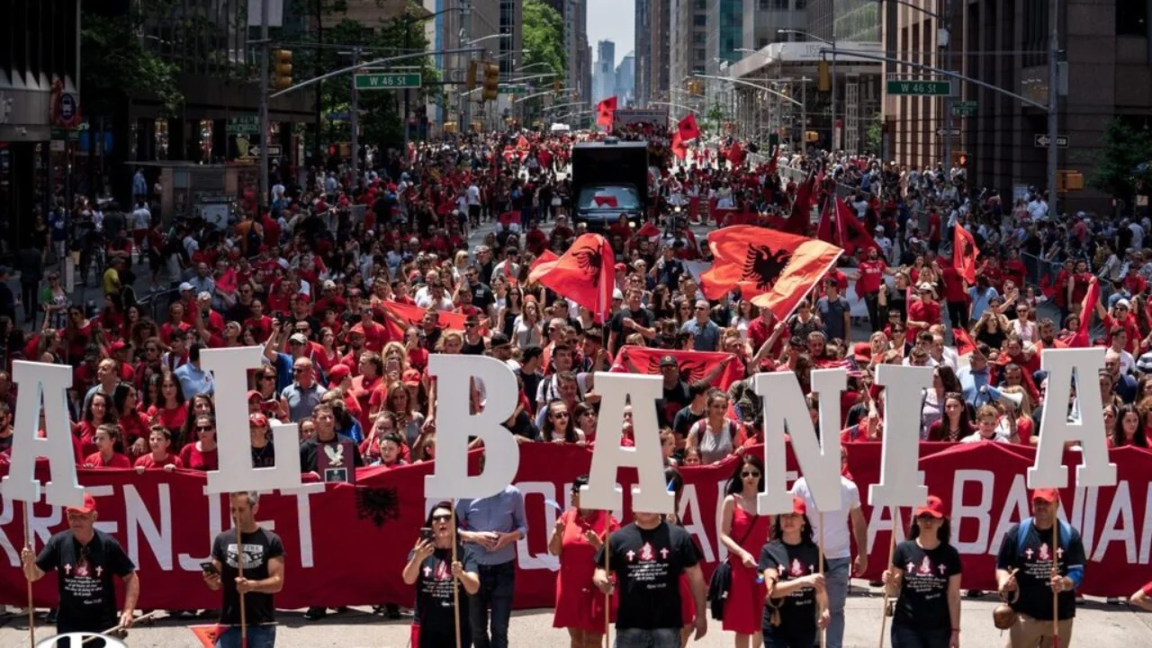 Kryebashkiaku Mamdani krijon lagjen shqiptare në New York, e quan “Little Albania”: Ankohen italianët