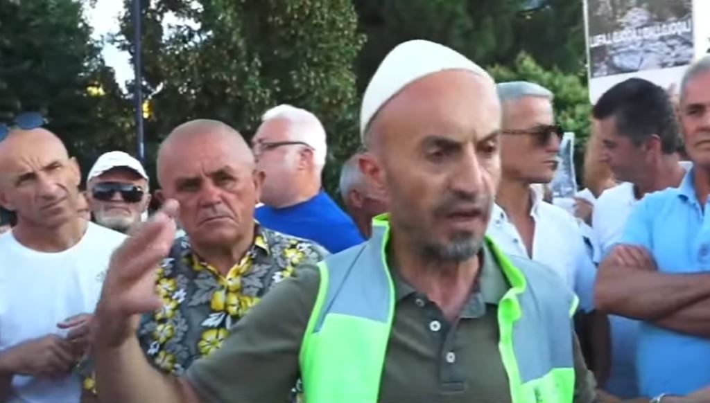 U shoqërua në Komisariat, lirohet aktivisti Arben Kola: Policia u bë xheloze…