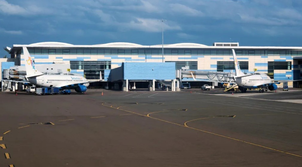 Rrëzohet një avion i vogël në Bahamas, humbin jetën piloti dhe pasagjerët! Detajet e para nga tragjedia