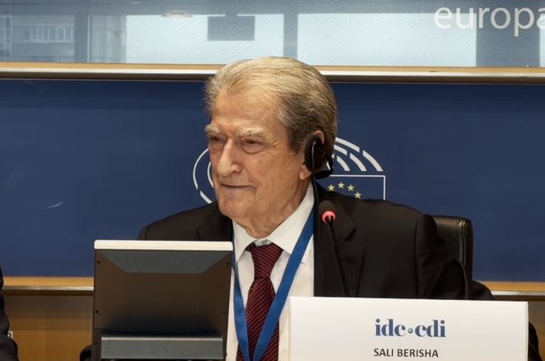 “Narkoshteti i Ramës rrezik i madh”- Berisha nga Brukseli: Të ngremë grupe të posaçme për kartelet! Shqipëria nuk mban zgjedhje, por vetëm farsa