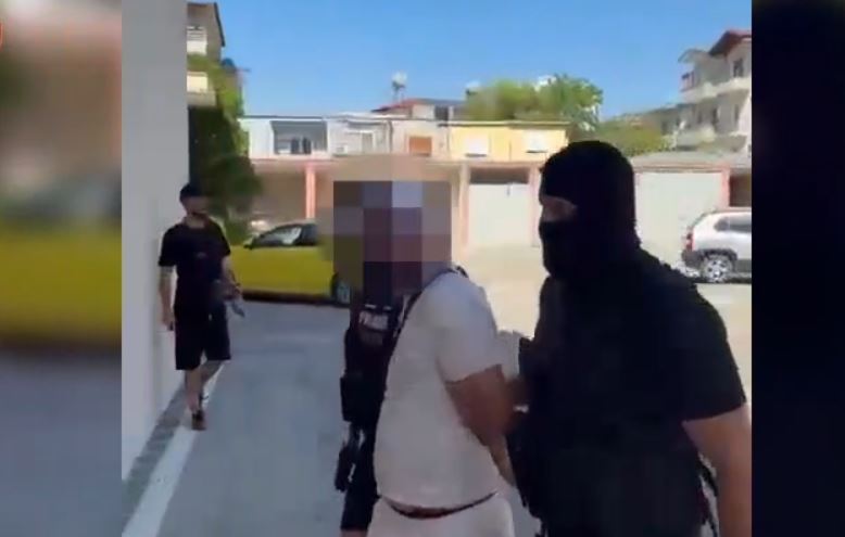 EMRI/ Ishte në kërkim ndërkombëtar, arrestohet 48-vjeçari me dy identitete, i dënuar në Itali me 11 vite burg