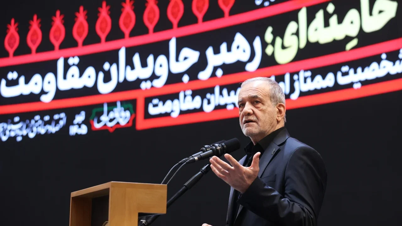Presidenti i Iranit deklaron “luftë në shkallë të plotë”: Beteja nuk është vetëm me raketa, por edhe për ekonominë dhe jetesën e qytetarëve