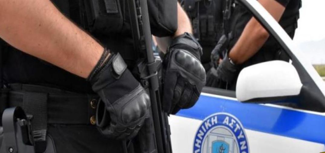 I dënuar për vrasje më 2013 në Fier, arrestohet në Greqi shqiptari i kërkuar prej tre dekadash! Historia e konfliktit dhe sa burg do vuajë