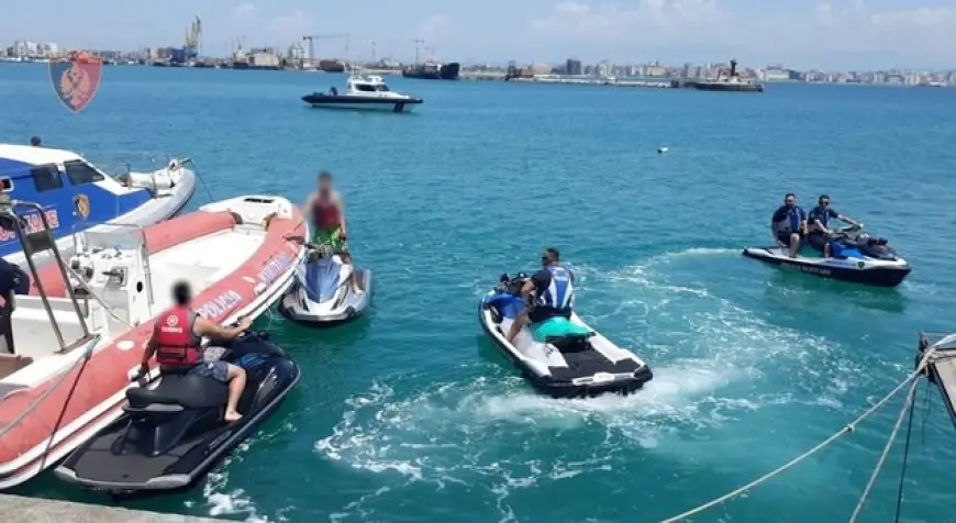 Shkelën perimetrin e sigurisë në det/ Bllokohen 2 Jet Ski dhe gjobiten drejtuesit