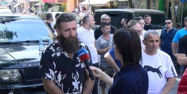 “Një prej djemve i është thyer hunda”/ Aktivisti: Presidenti duhet t’i shërbejë popullit, nuk ka asnjë reagim!