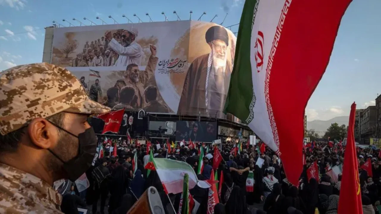 SHBA ndërmerr një valë të re sulmesh ndaj Iranit, Trump paralajmëron: Duhet të sillen mirë
