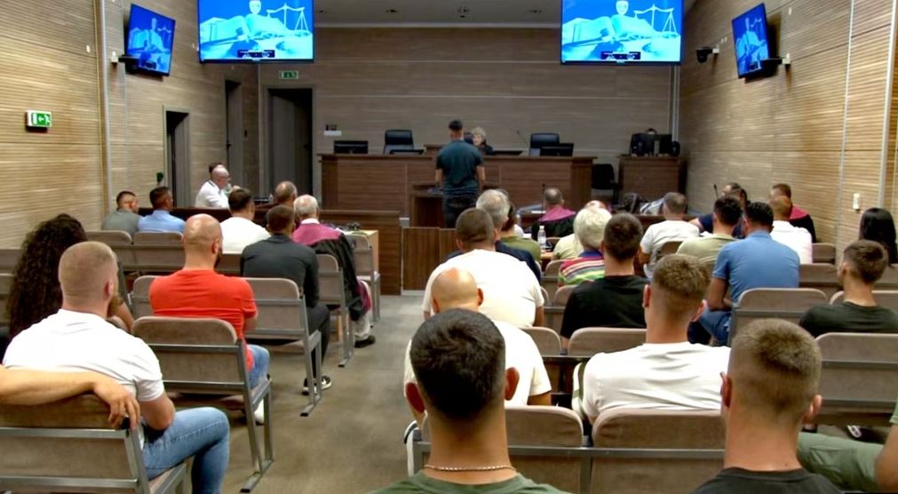 Cenuan rendin dhe sigurinë e Kosovës, Gjykata e Prishtinës dënon me dëbime dhe ndalim hyrjeje 36 serbë!
