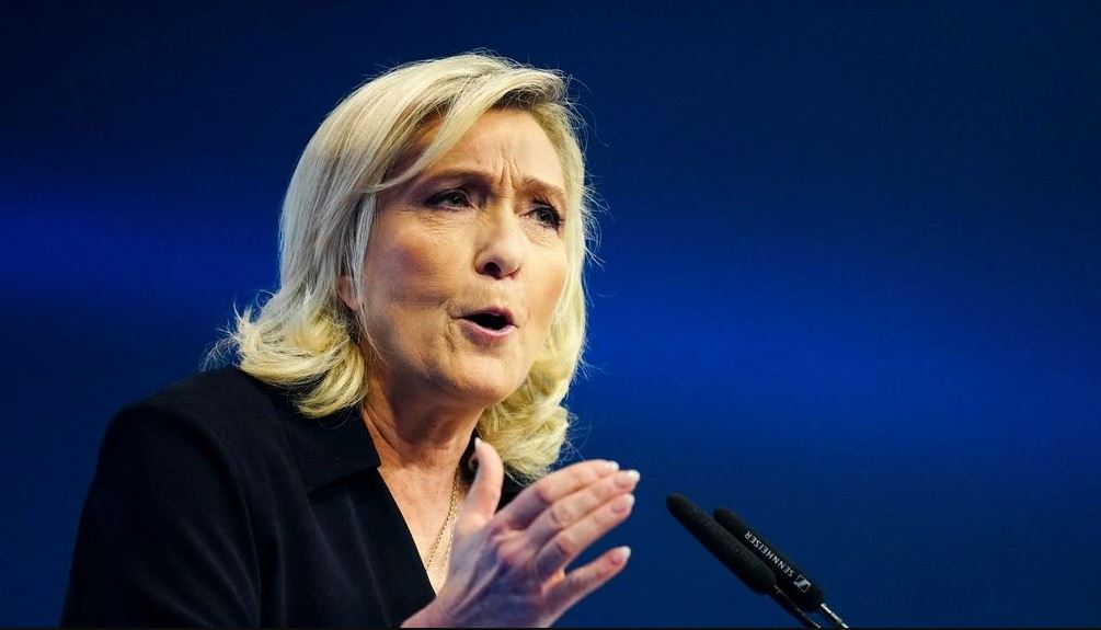 Le Pen shpallet fajtore, dënohet me tre vjet burgim, 1 vit në “arrest shtëpiak” me byzylyk elektronik