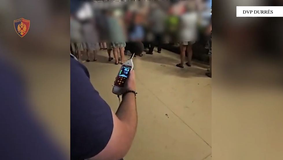 Muzikë mbi nivelin e lejuar gjatë mbrëmjes, gjobiten me 200 mijë lekë dy pronarë lokalesh në Golem (VIDEO)