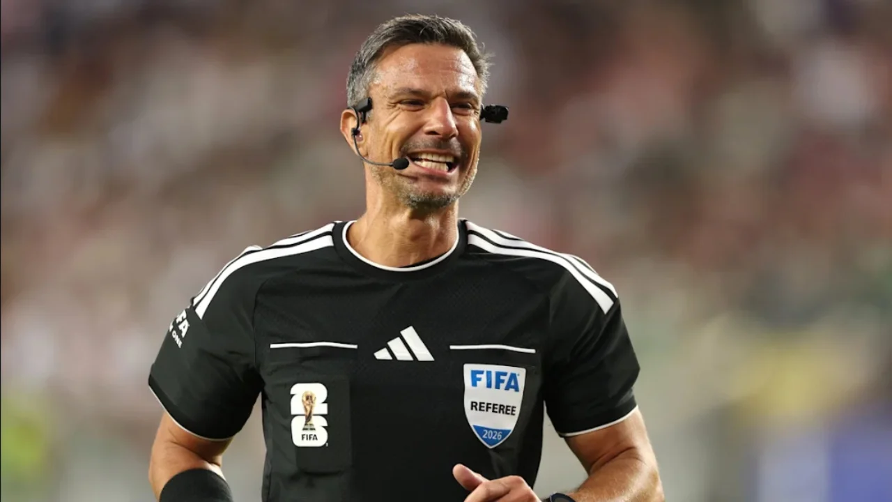 FIFA e caktoi ai arbitër për finalen e madhe, momenti kur Vincic shpërthen në lot pasi merr vesh lajmin (Video)