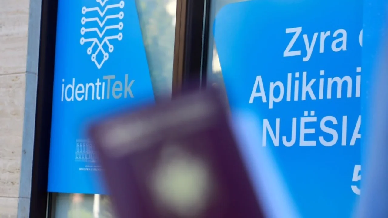 IdentiTek njofton numrin e ri të Shërbimit të Klientit, në dispozicion të qytetarëve nga e hëna në të premte për 8 orë