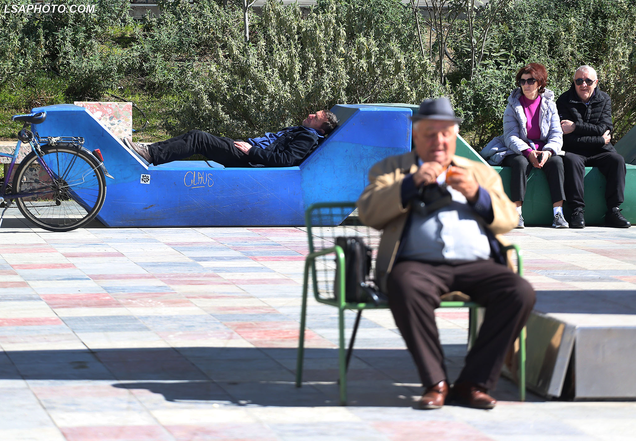 “Në 51 bashki, numri i të moshuarve tejkalon atë të fëmijëve” – BIRN: Indeksi urban tregon një Shqipëri që po zbrazet në periferi