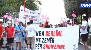 Nis protesta e 76-të kundër qeverisë, diaspora marshon drejt Kryeministrisë