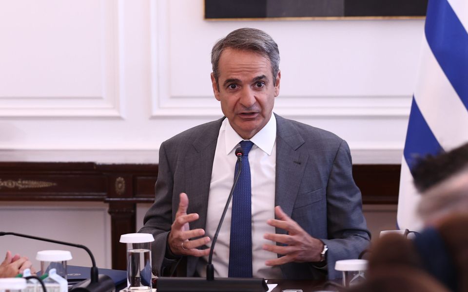 Mitsotakis përfshihet në aksident me biçikletë, kryeministri grek përfundon në spital
