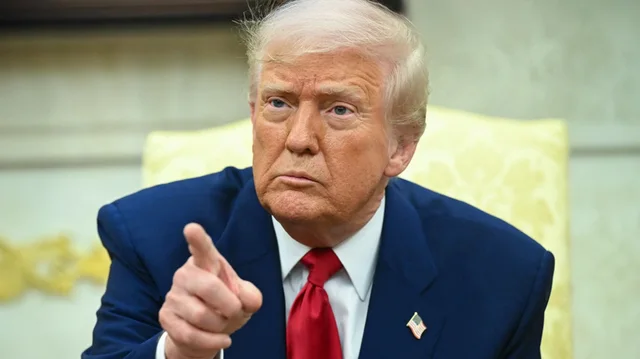 Trump publikon hartën, shpall Ngushticën e Hormuzit si “territor i ri amerikan”