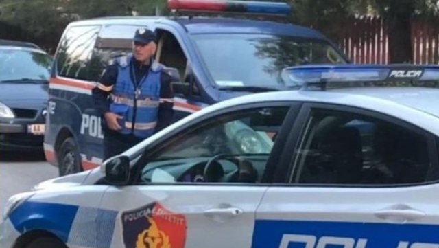 I ati në qeli për vrasjen e Renis Dobrës/ Arrestohet në Tiranë Siciljan Çakri, dyshohet për trafik droge
